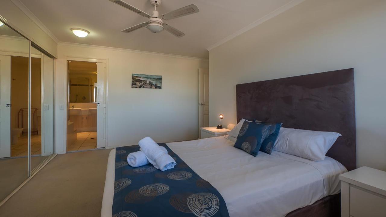 The Village Holiday Apartments At Burleigh Heads Gold Coast Exterior photo