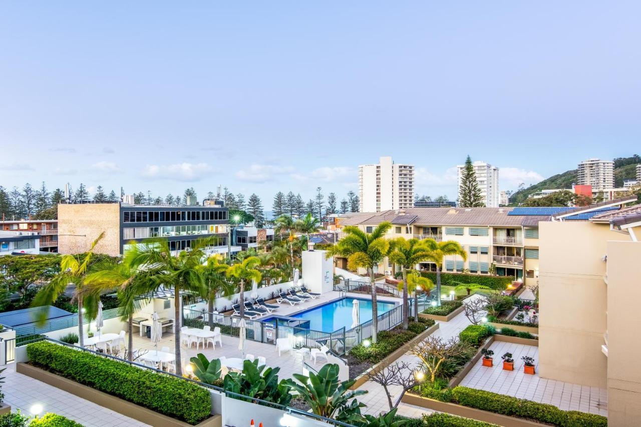 The Village Holiday Apartments At Burleigh Heads Gold Coast Exterior photo