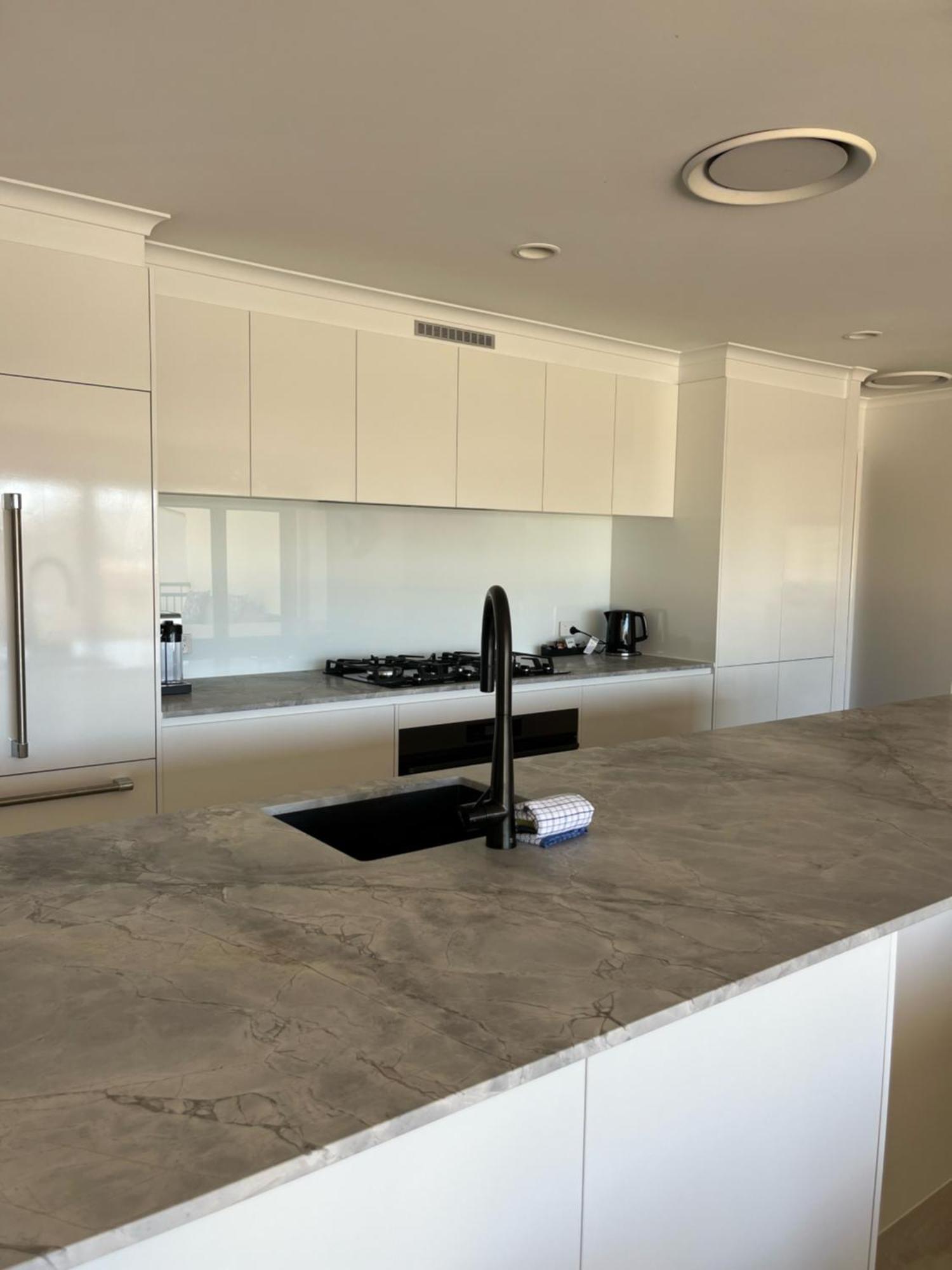 The Village Holiday Apartments At Burleigh Heads Gold Coast Exterior photo